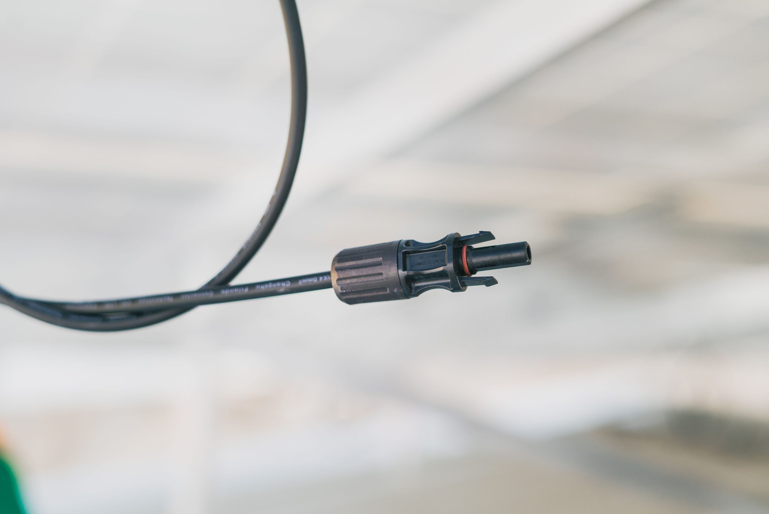 Comment brancher 4 fils avec un connecteur Wago