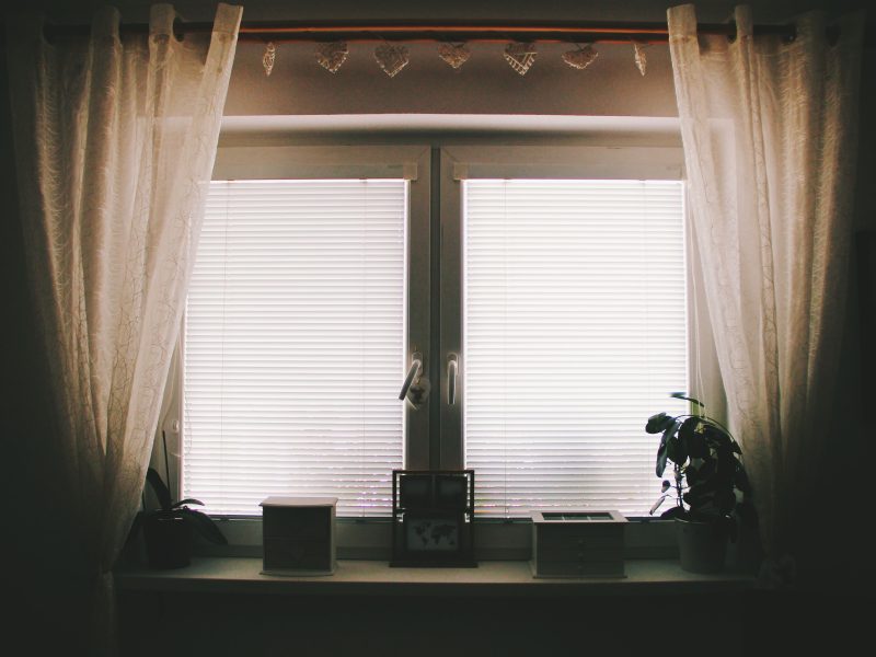 Comment habiller une fenêtre sans se tromper ?